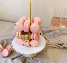 Macaron Cube Cake - Medium