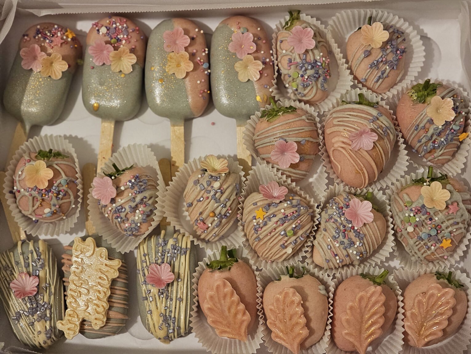 Cakesicles